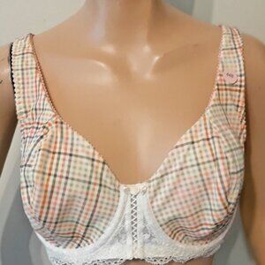 New Intimates Bra Women's Sixe 44B